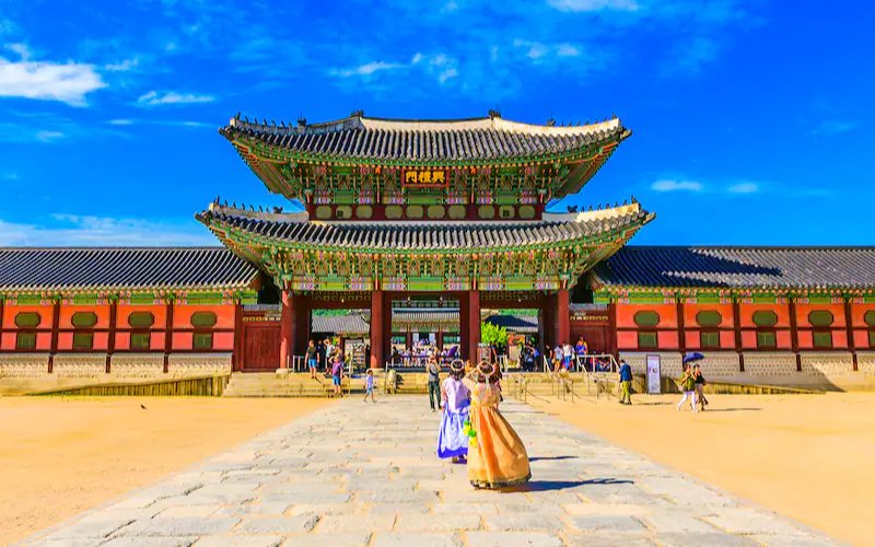 Gyeongbokgung Palace, South Korea: A Historical and Cultural Treasure