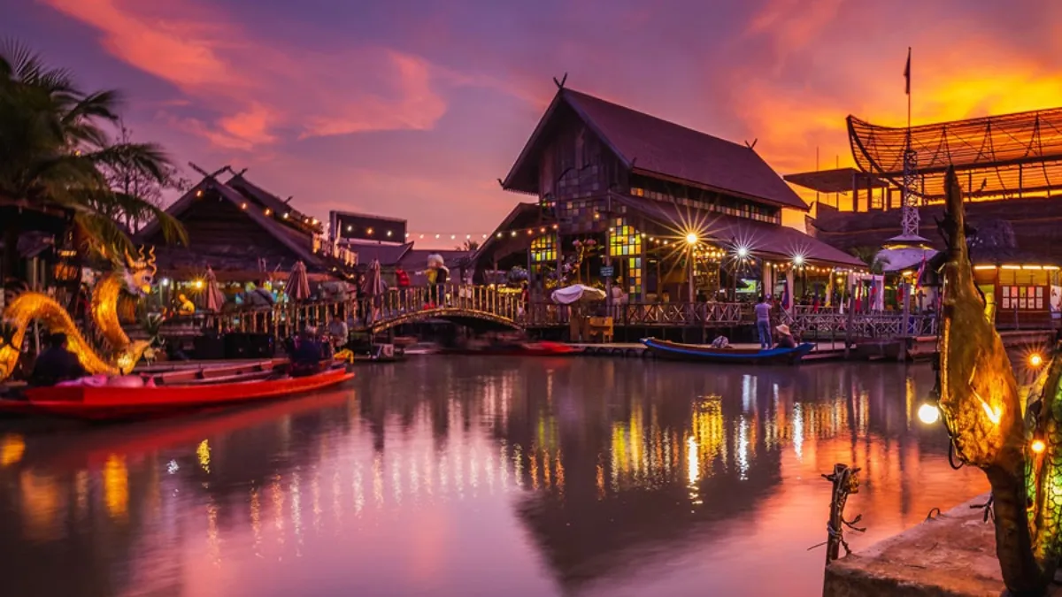 Pattaya Floating Market
